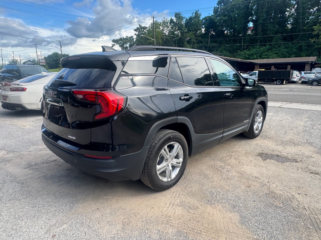 Photo 9 of this GMC TERRAIN