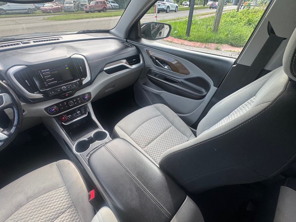 Photo 20 of this GMC TERRAIN