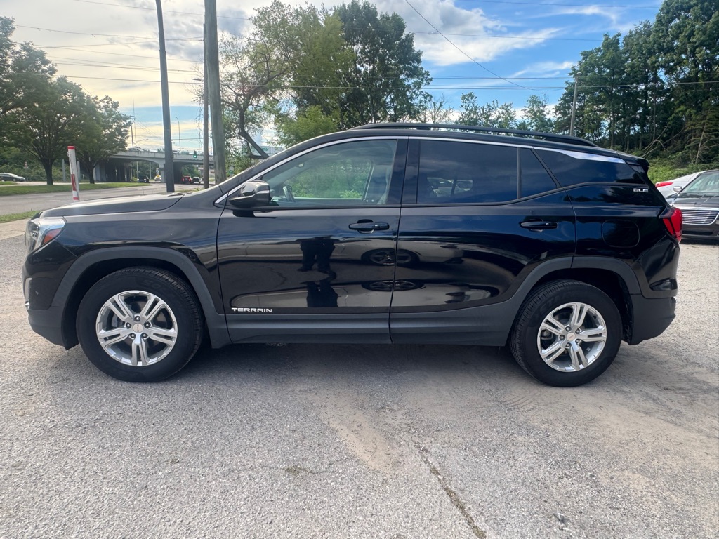 Photo 10 of this GMC TERRAIN