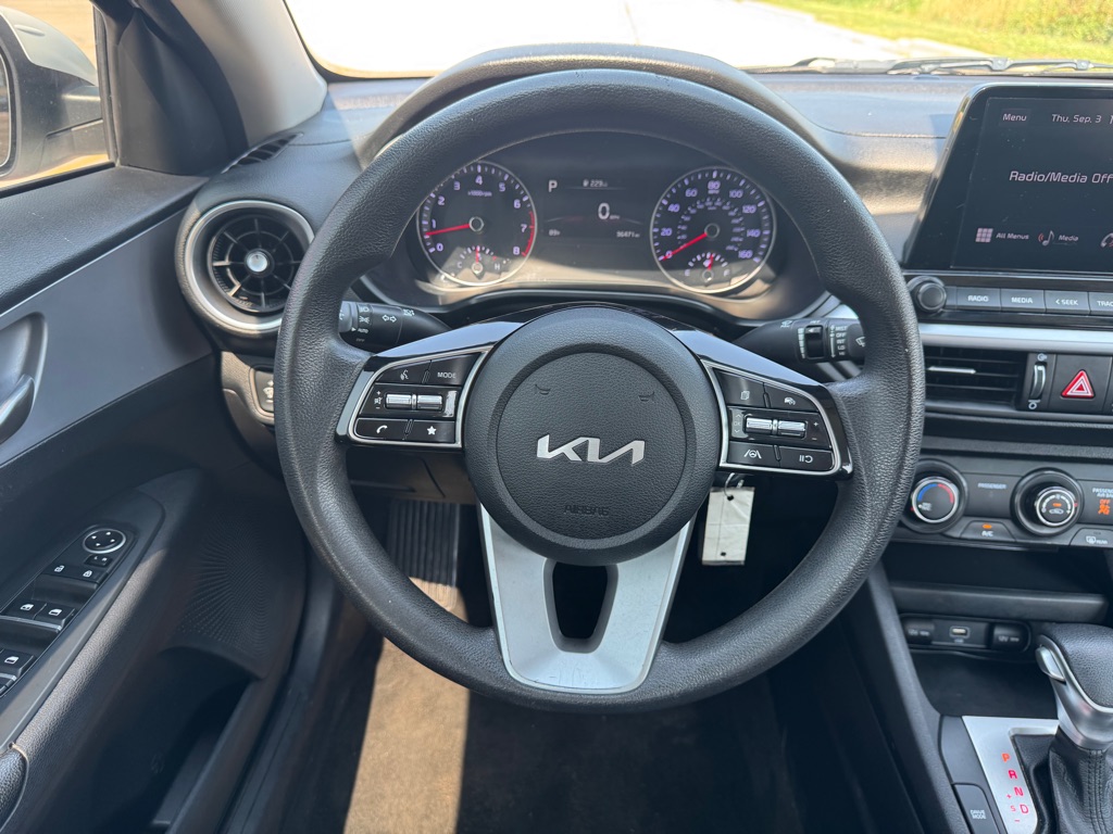 Photo 13 of this KIA FORTE