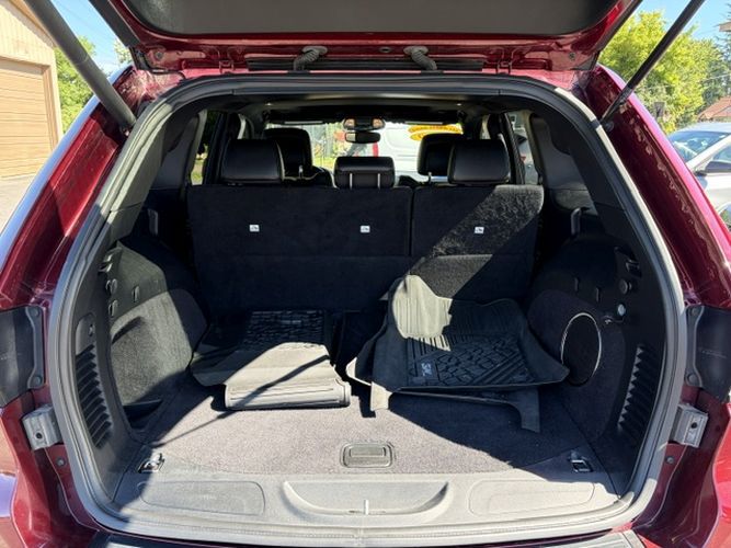 Photo 5 of this JEEP GRAND CHEROKEE