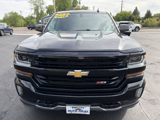 Photo 9 of this CHEVROLET SILVERADO 1500