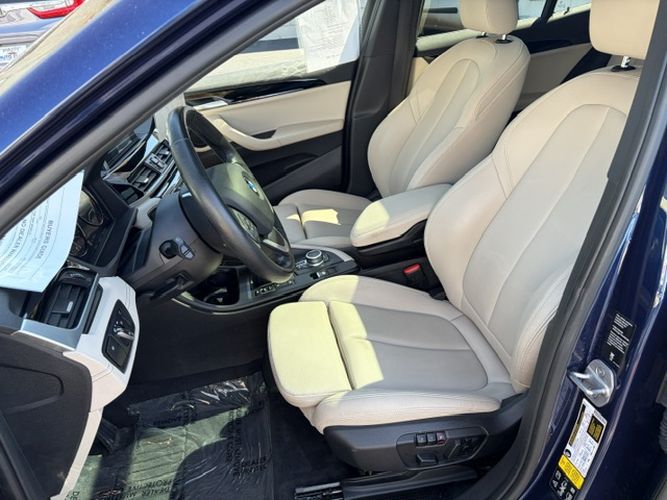 Photo 11 of this BMW X2