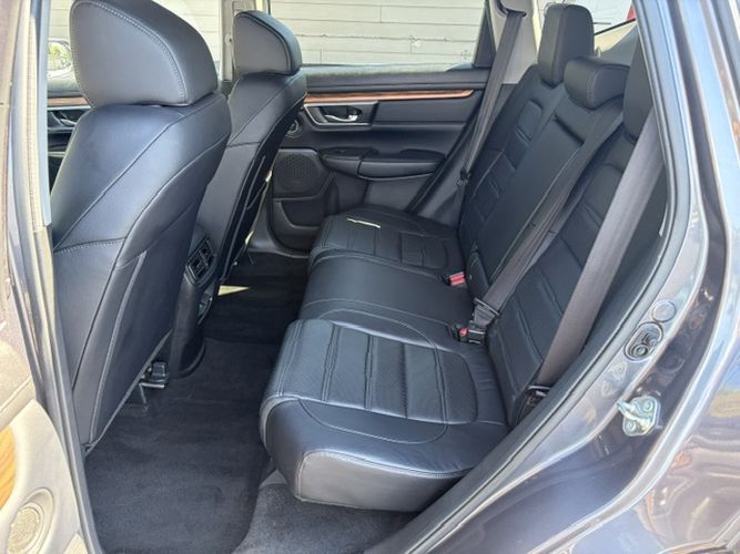 Photo 12 of this HONDA CR-V