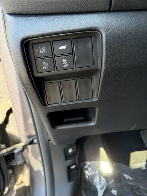 Photo 19 of this HONDA CR-V