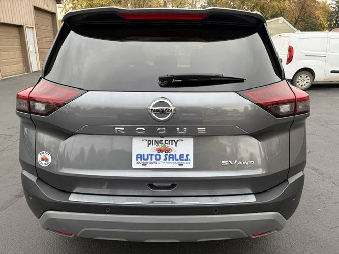 Photo 4 of this NISSAN ROGUE