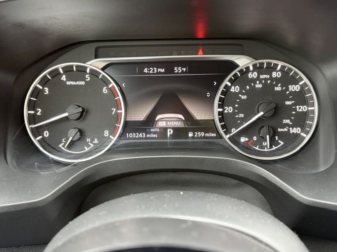 Photo 15 of this NISSAN ROGUE