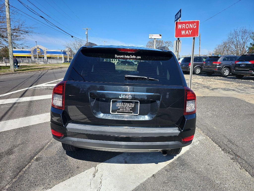 Photo 6 of this JEEP COMPASS