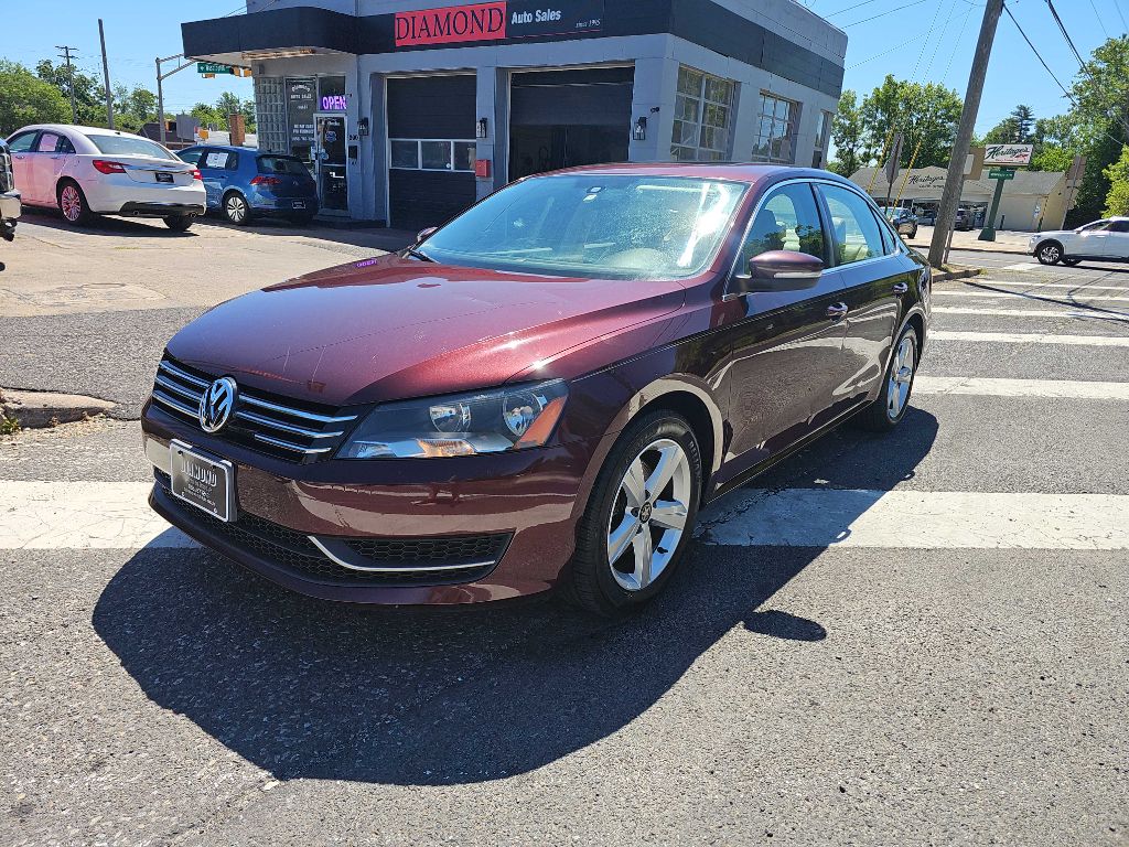 2013 VOLKSWAGEN PASSAT