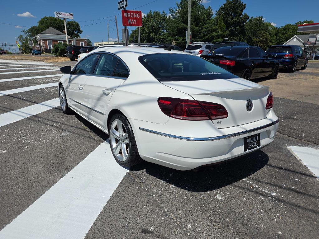 Photo 7 of this VOLKSWAGEN CC