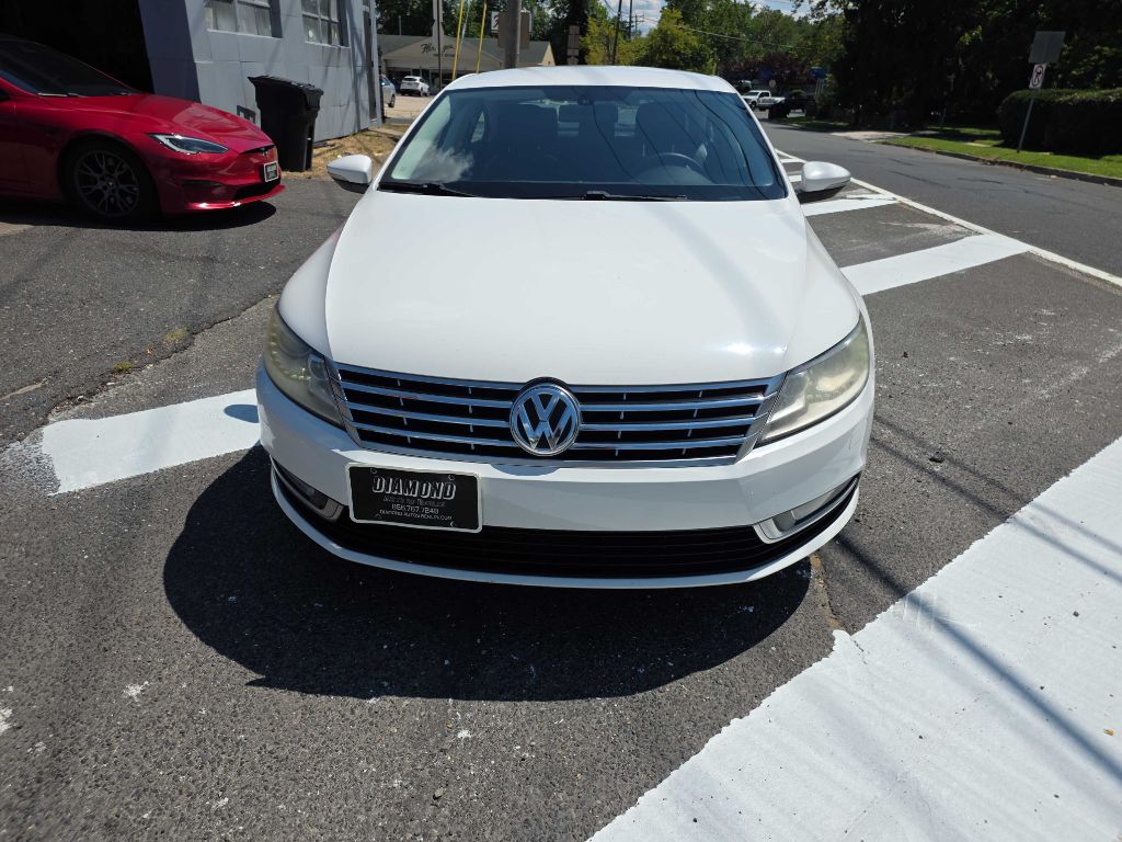 Photo 2 of this VOLKSWAGEN CC