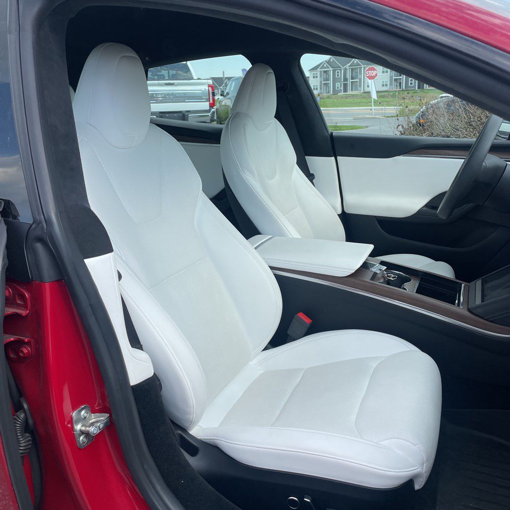 Photo 11 of this TESLA MODEL S