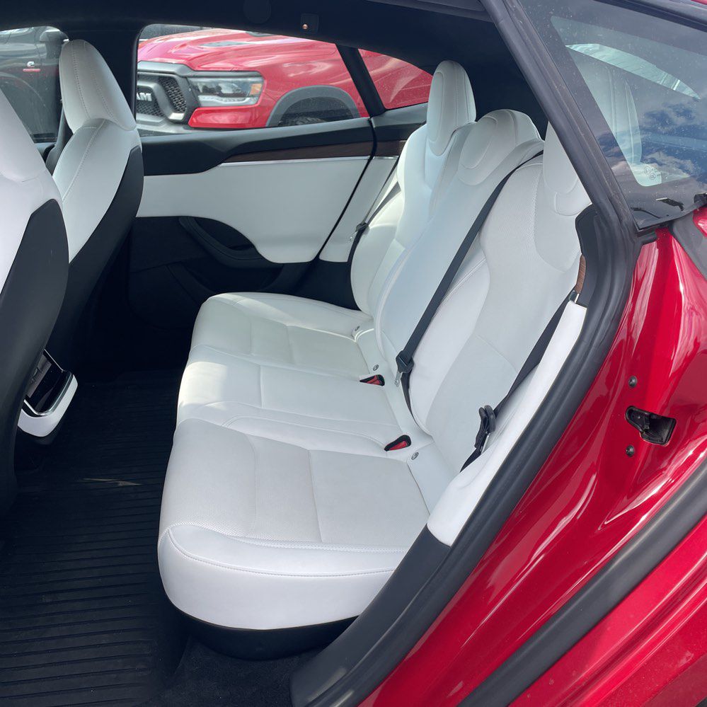 Photo 14 of this TESLA MODEL S