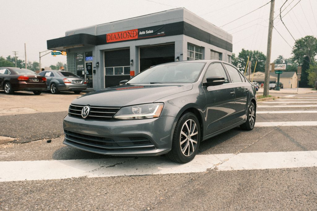 2017 VOLKSWAGEN JETTA