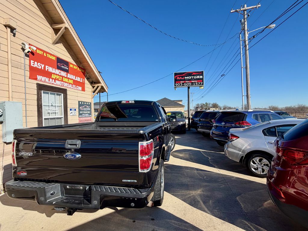 Photo 12 of this FORD F150