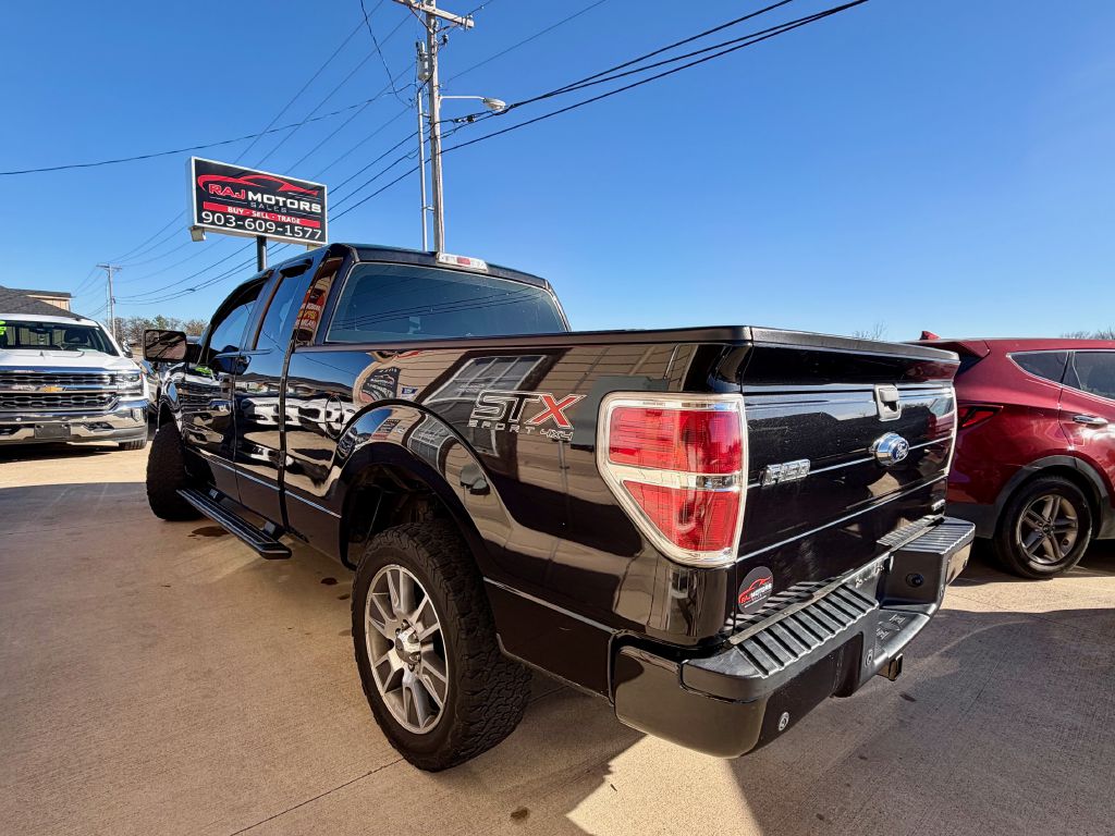Photo 16 of this FORD F150