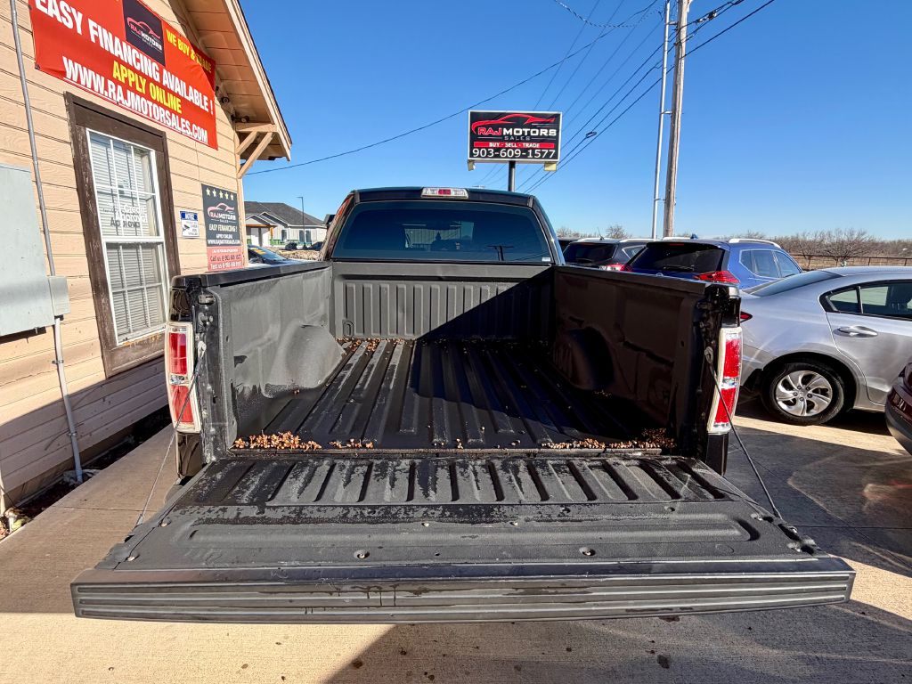 Photo 14 of this FORD F150