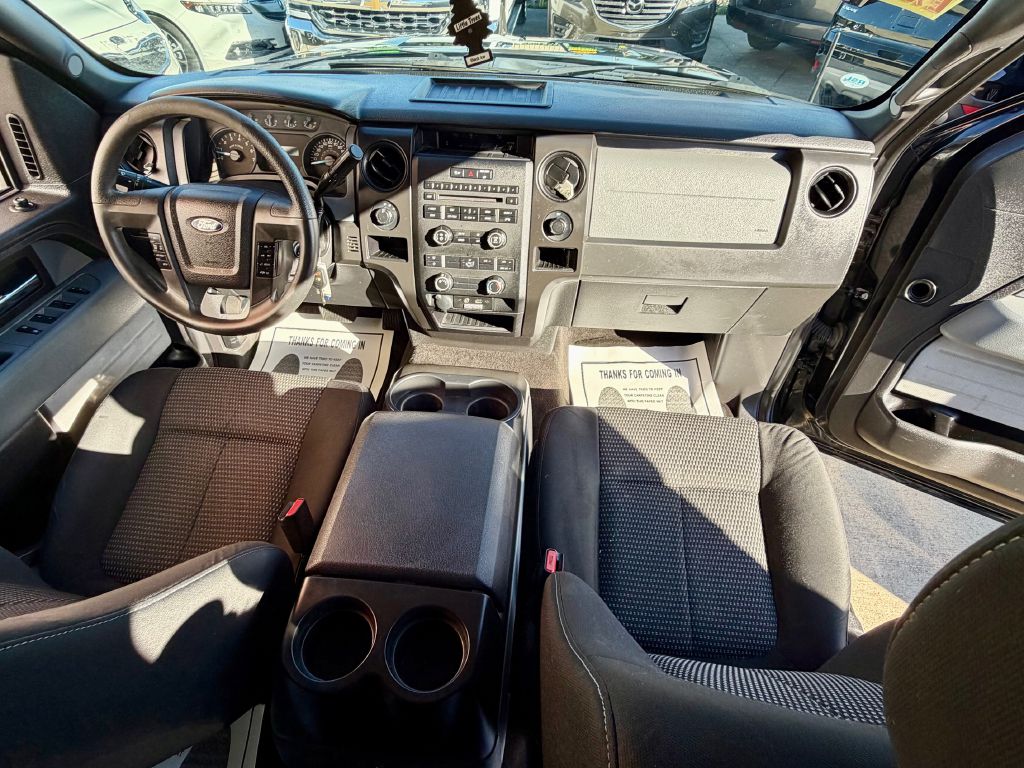 Photo 29 of this FORD F150