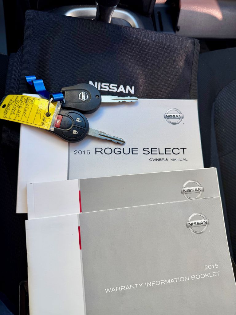 Photo 14 of this NISSAN ROGUE SELECT