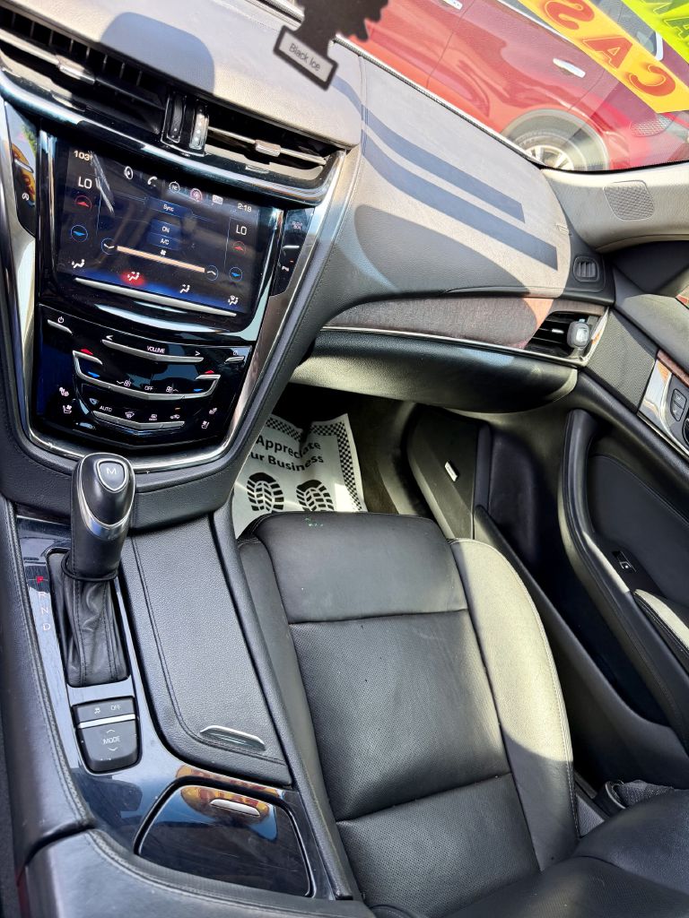 Photo 32 of this CADILLAC CTS