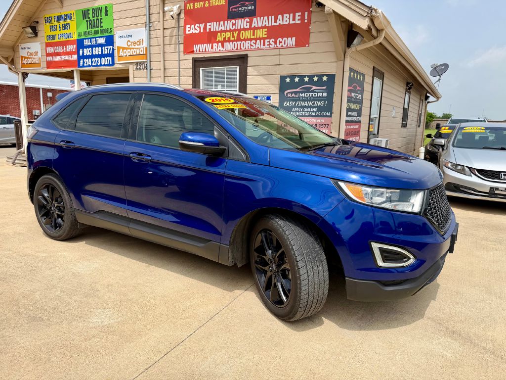 Photo 8 of this FORD EDGE
