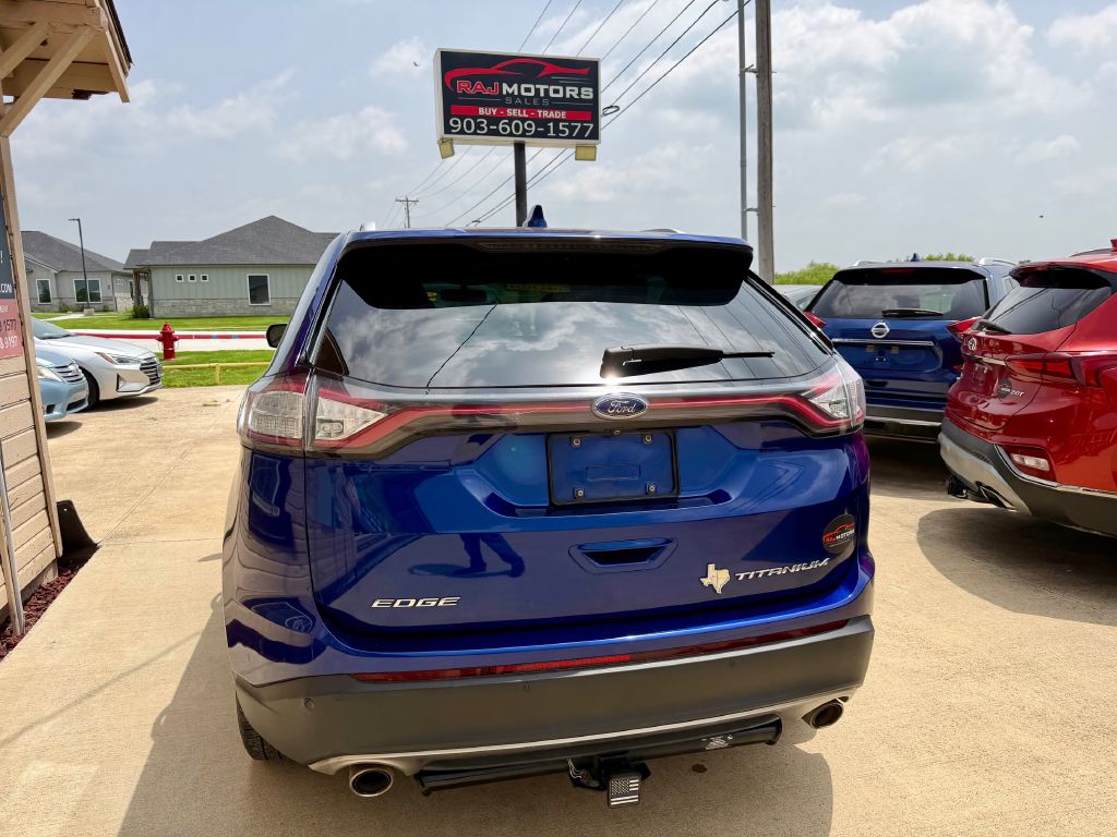 Photo 11 of this FORD EDGE