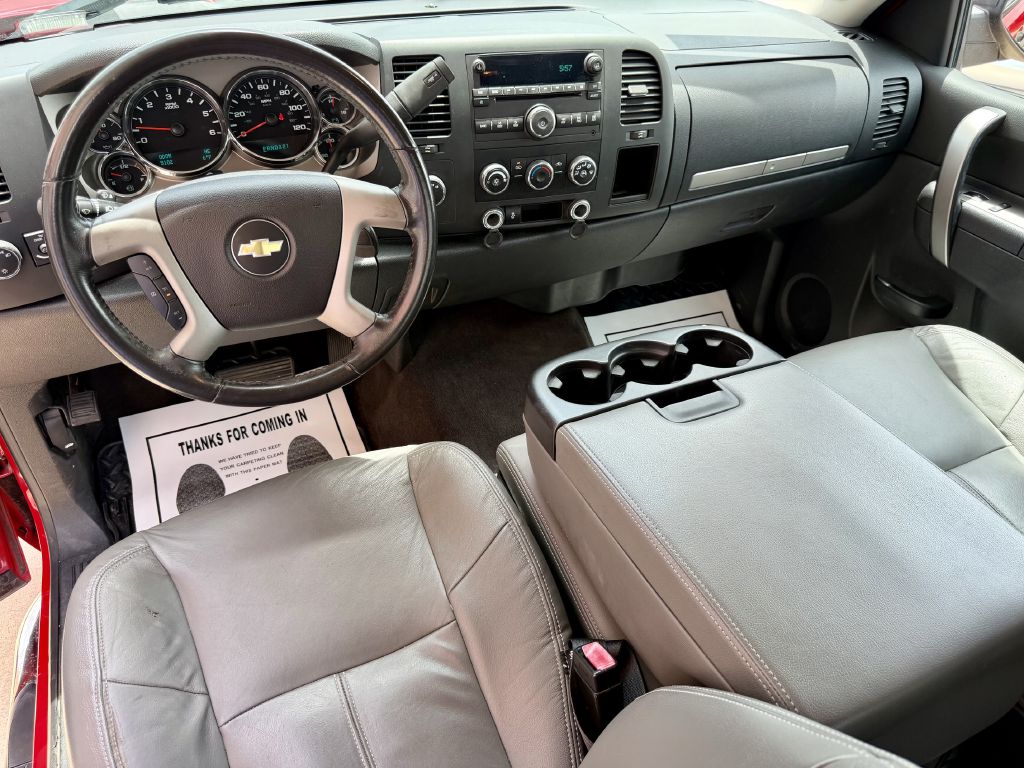 Photo 25 of this CHEVROLET SILVERADO 1500