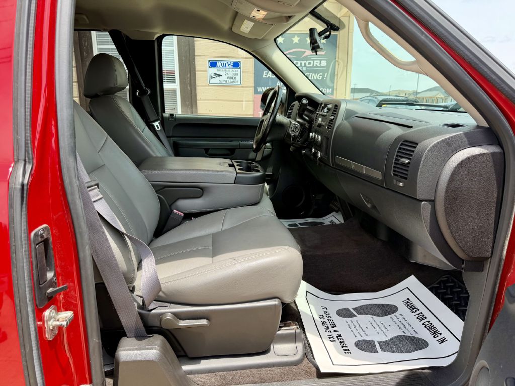 Photo 26 of this CHEVROLET SILVERADO 1500