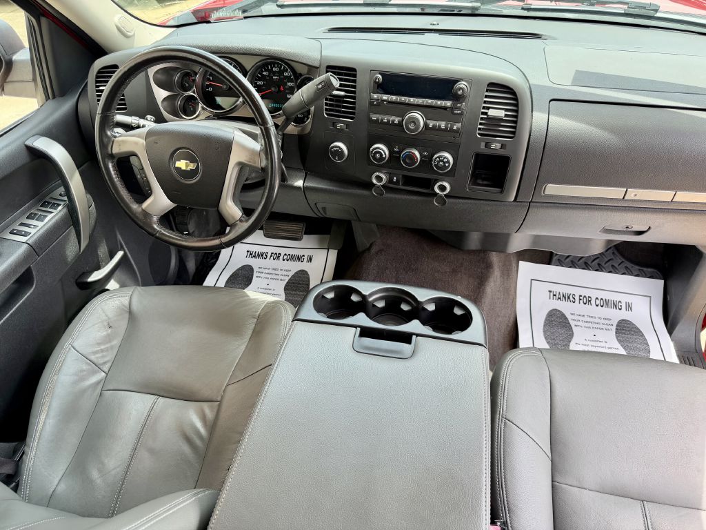 Photo 29 of this CHEVROLET SILVERADO 1500