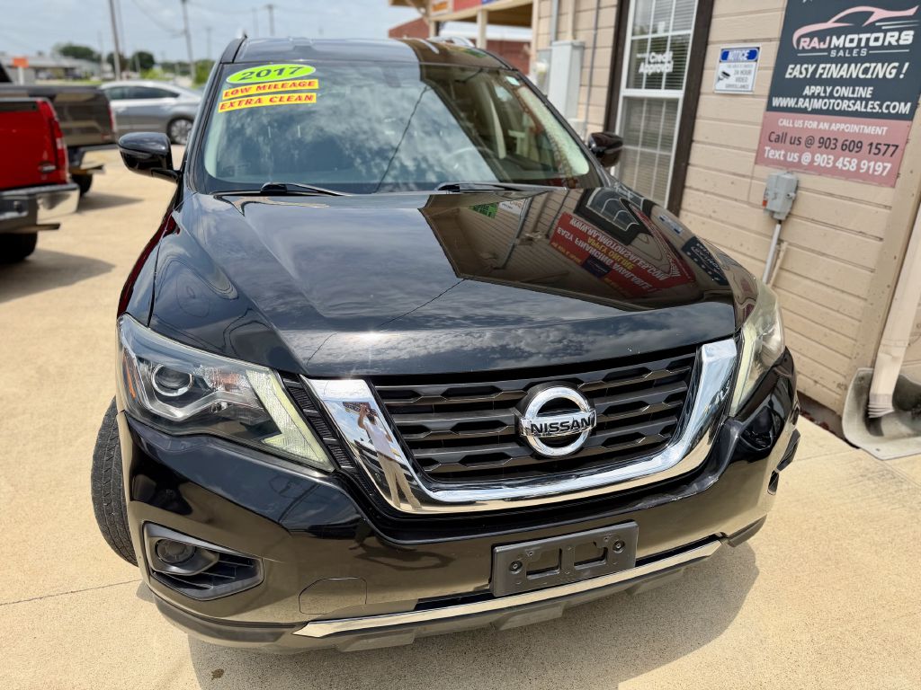 Photo 8 of this NISSAN PATHFINDER