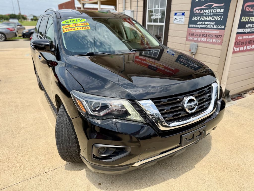 Photo 9 of this NISSAN PATHFINDER