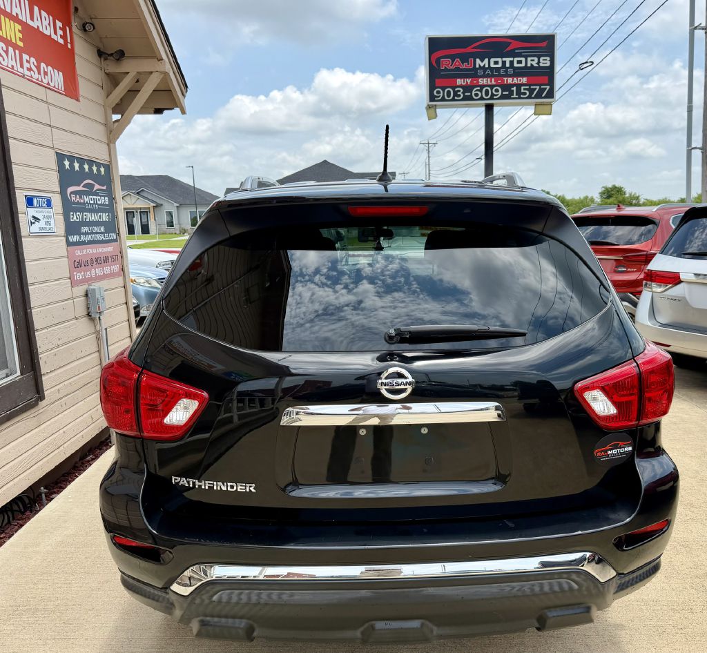 Photo 14 of this NISSAN PATHFINDER