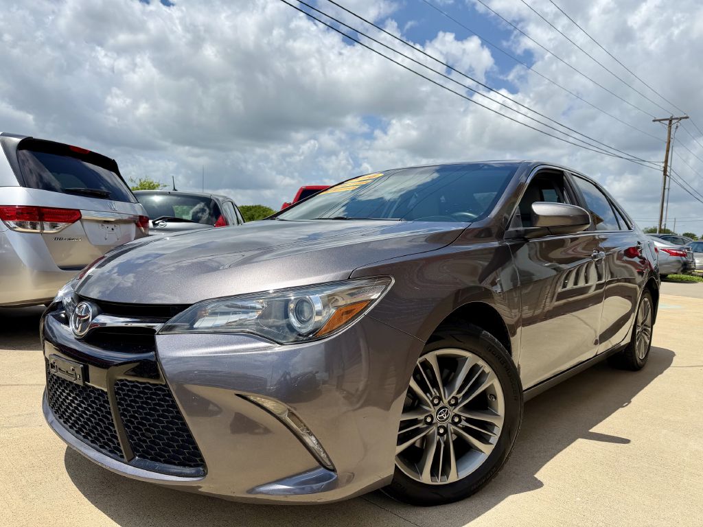 Photo 2 of this TOYOTA CAMRY