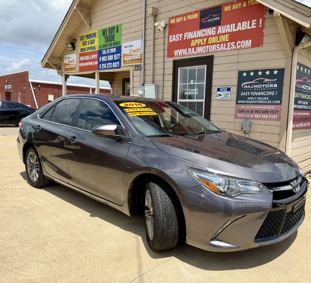 Photo 9 of this TOYOTA CAMRY
