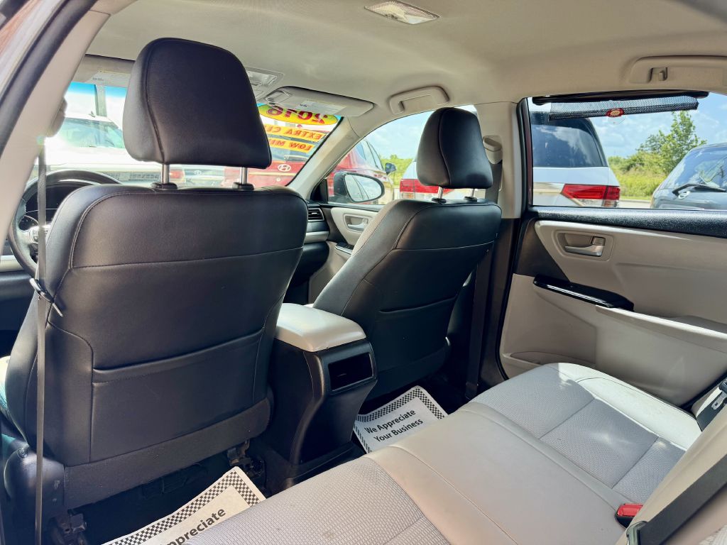 Photo 23 of this TOYOTA CAMRY