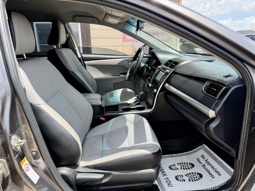 Photo 25 of this TOYOTA CAMRY