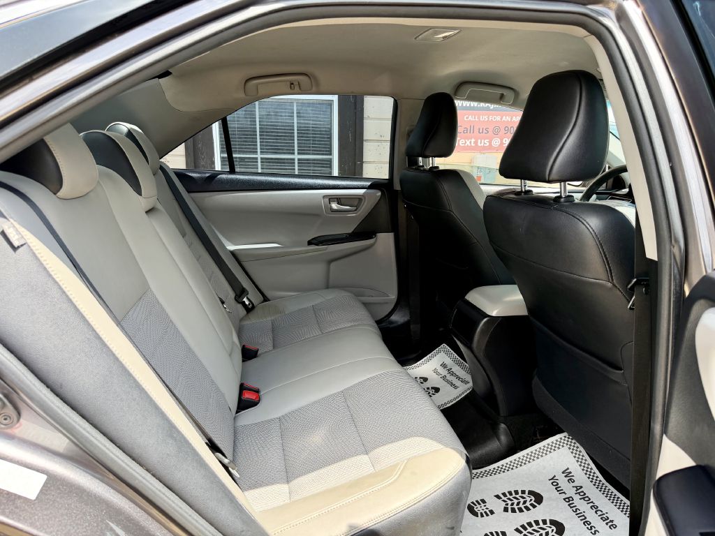 Photo 27 of this TOYOTA CAMRY