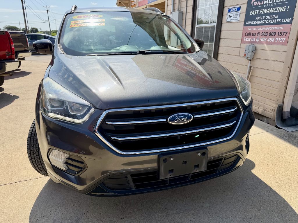 Photo 7 of this FORD ESCAPE