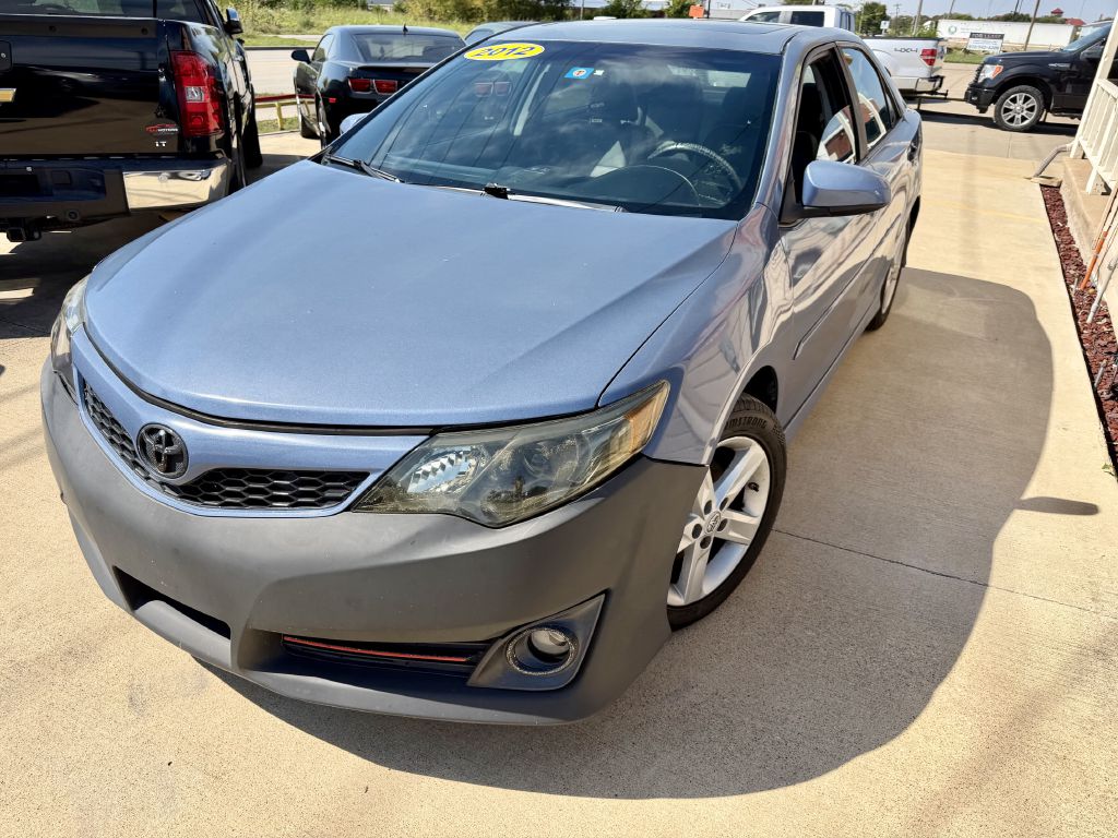 Photo 3 of this TOYOTA CAMRY