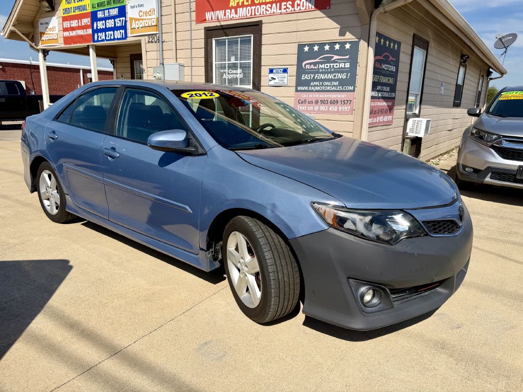 Photo 7 of this TOYOTA CAMRY