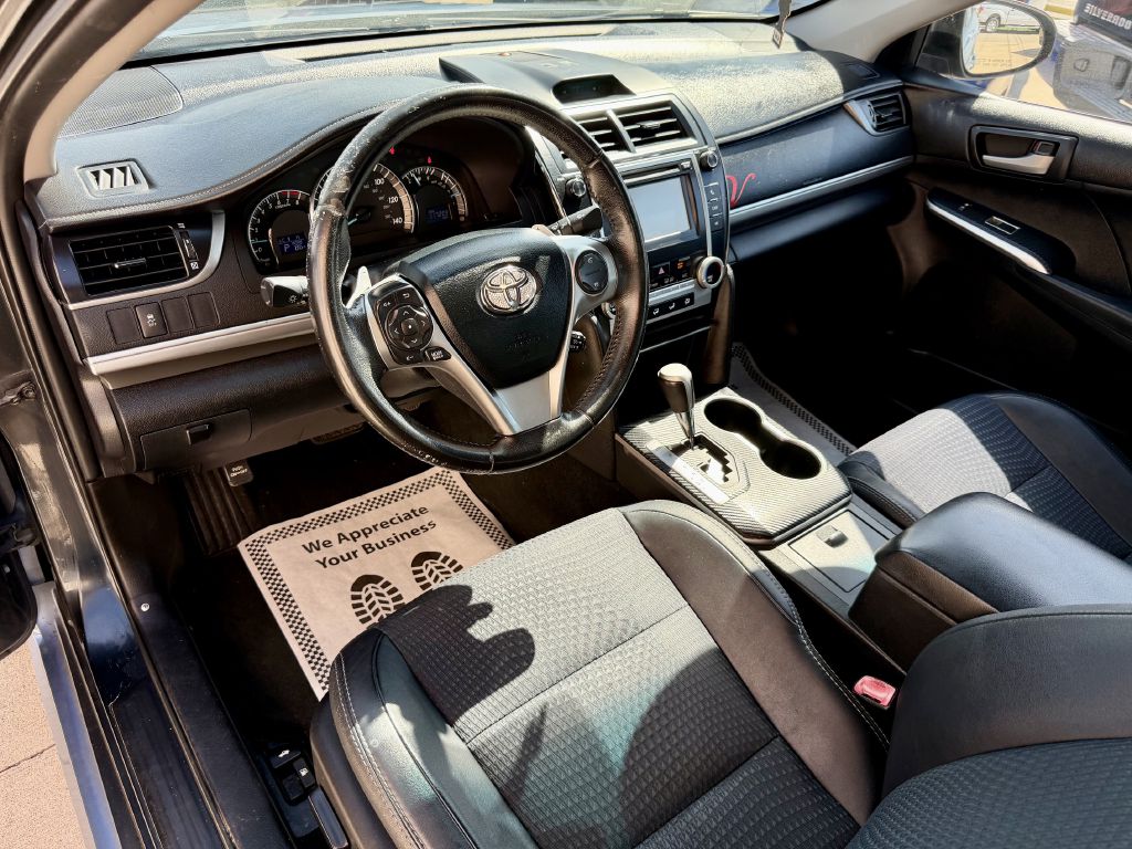 Photo 16 of this TOYOTA CAMRY