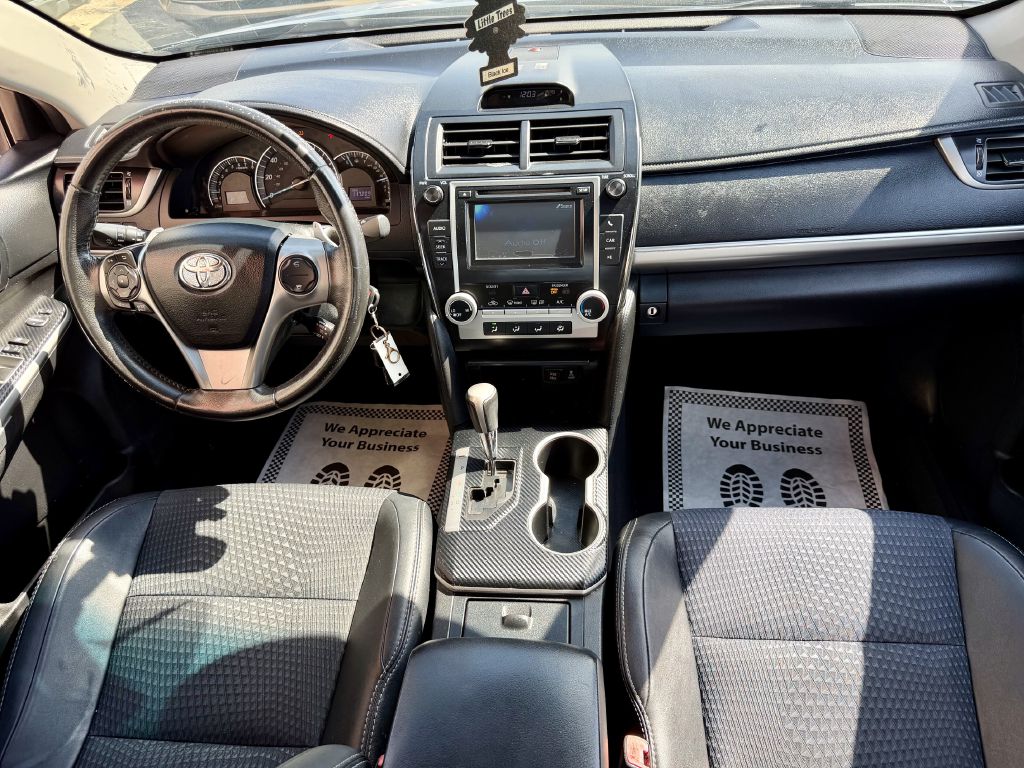 Photo 24 of this TOYOTA CAMRY