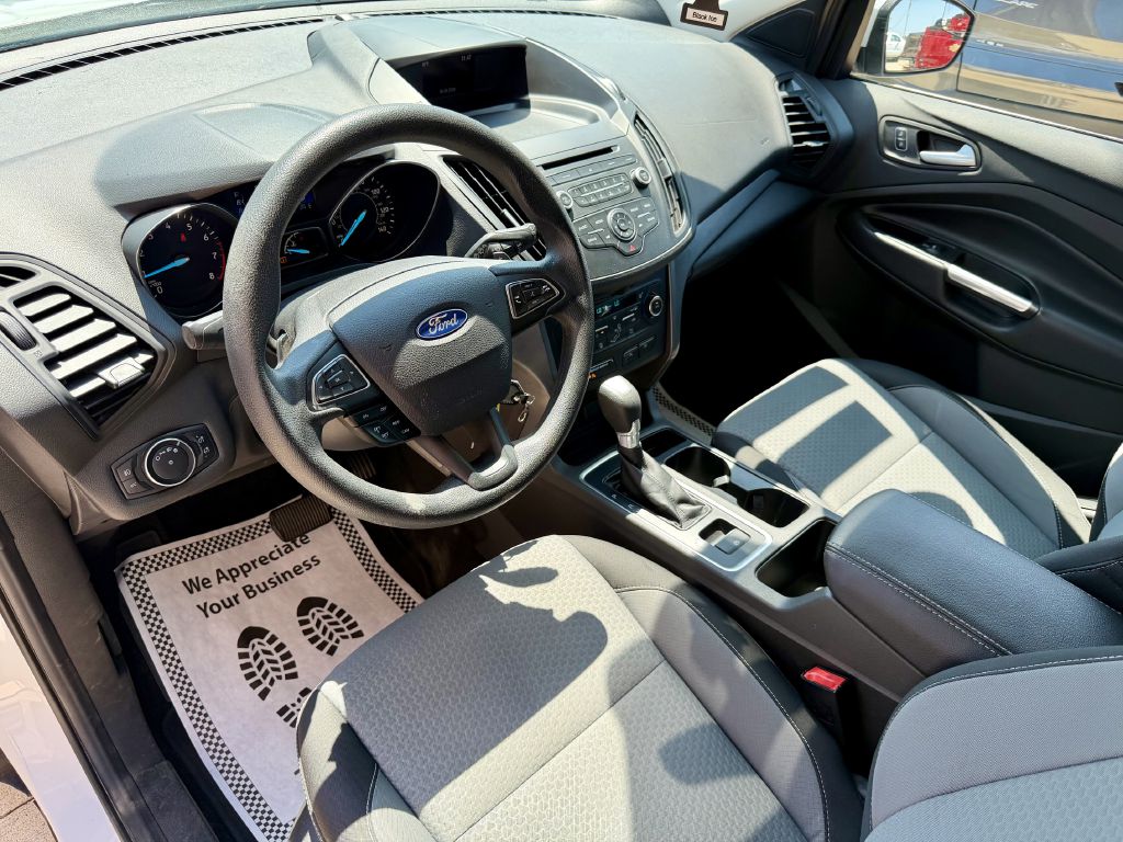 Photo 18 of this FORD ESCAPE