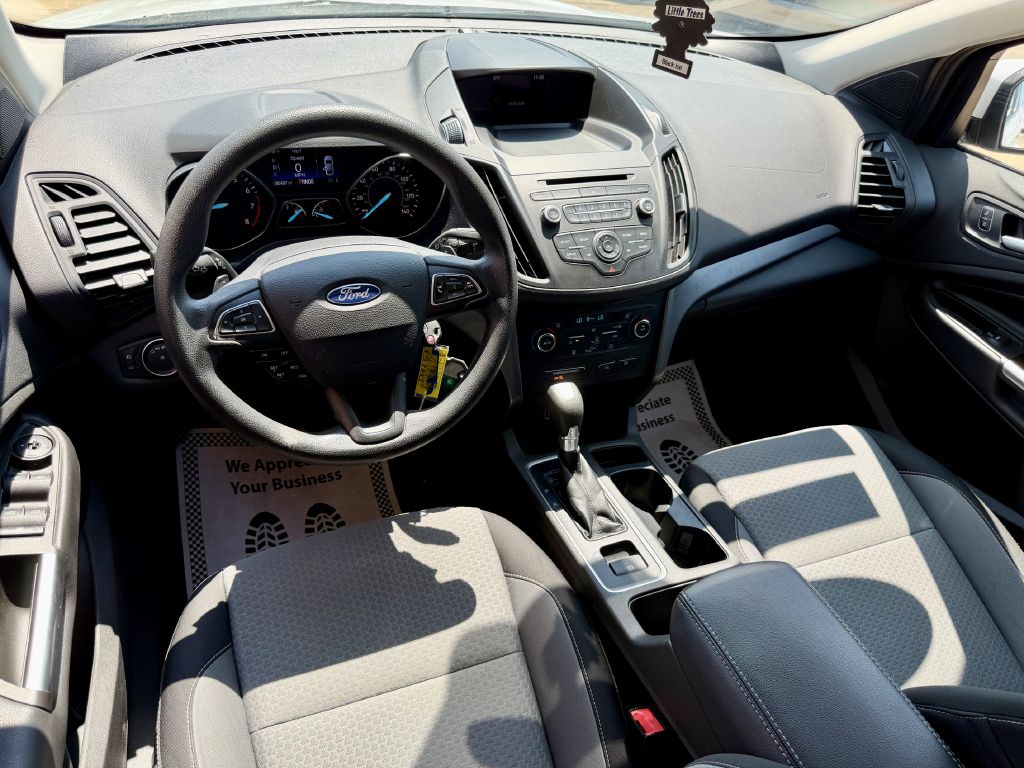 Photo 24 of this FORD ESCAPE
