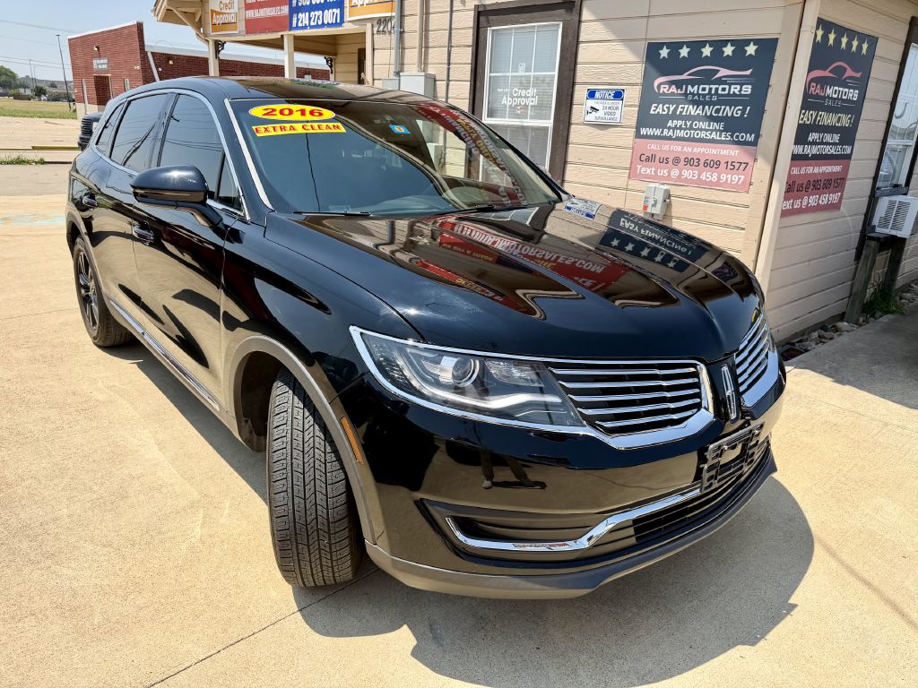 Photo 8 of this LINCOLN MKX