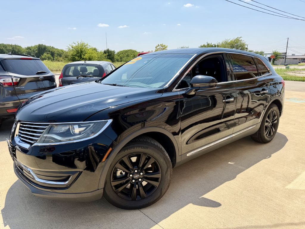 Photo 15 of this LINCOLN MKX