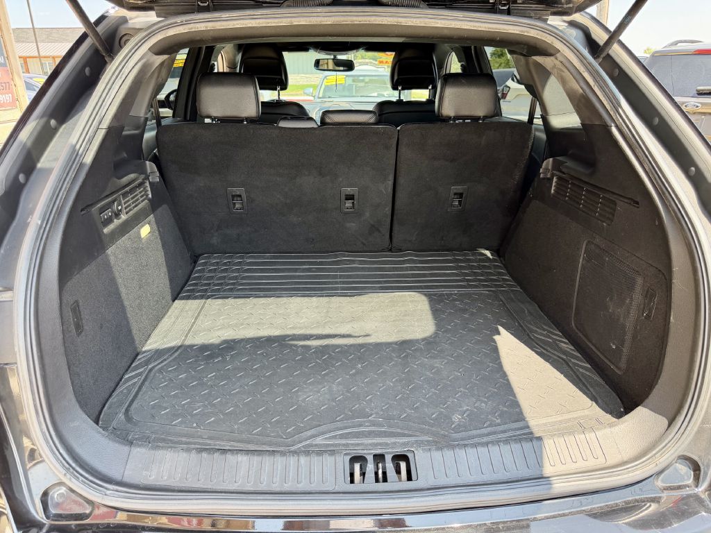Photo 37 of this LINCOLN MKX