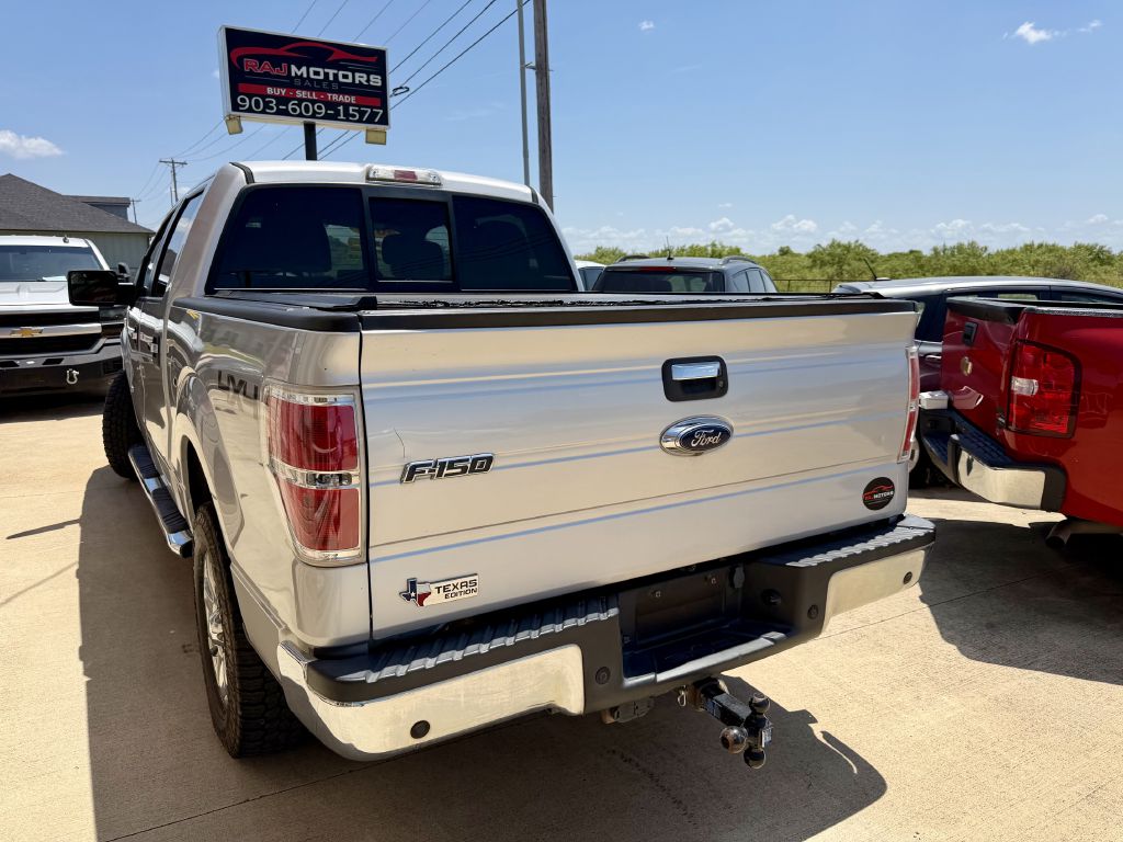 Photo 17 of this FORD F150