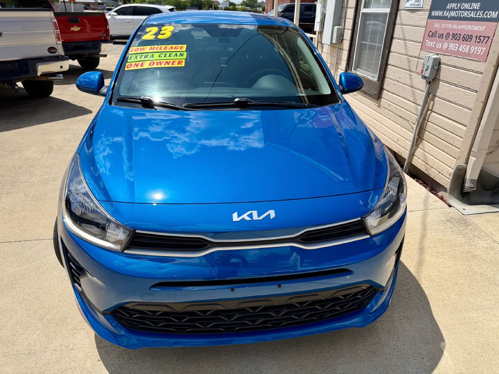 Photo 5 of this KIA RIO