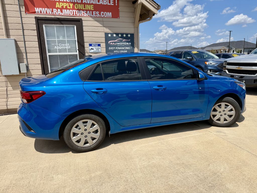 Photo 9 of this KIA RIO